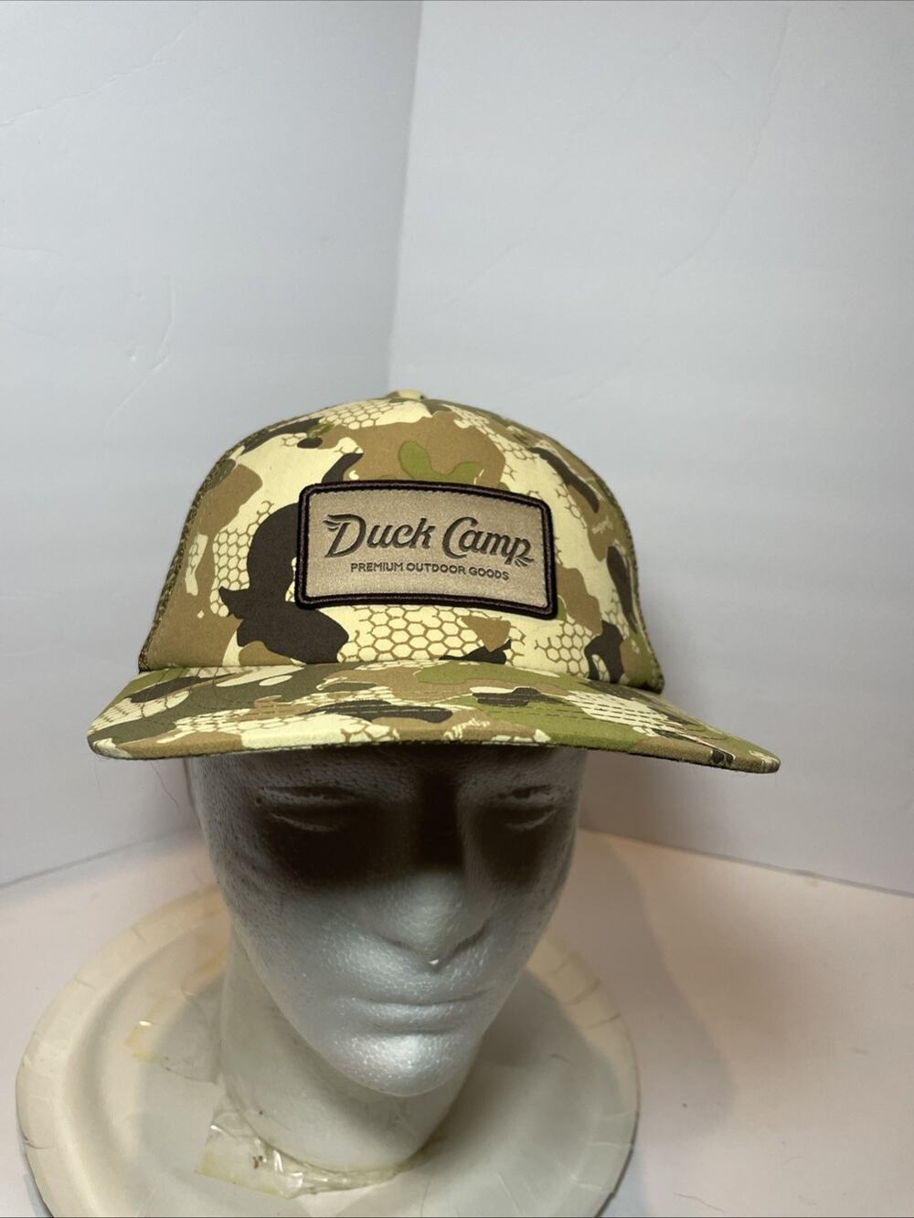 Duck Camp Hat NWOT Trucker Style Snap